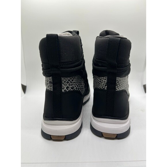 Brand new in box size 5 Black Ryka Winter Boot. - Picture 4 of 6